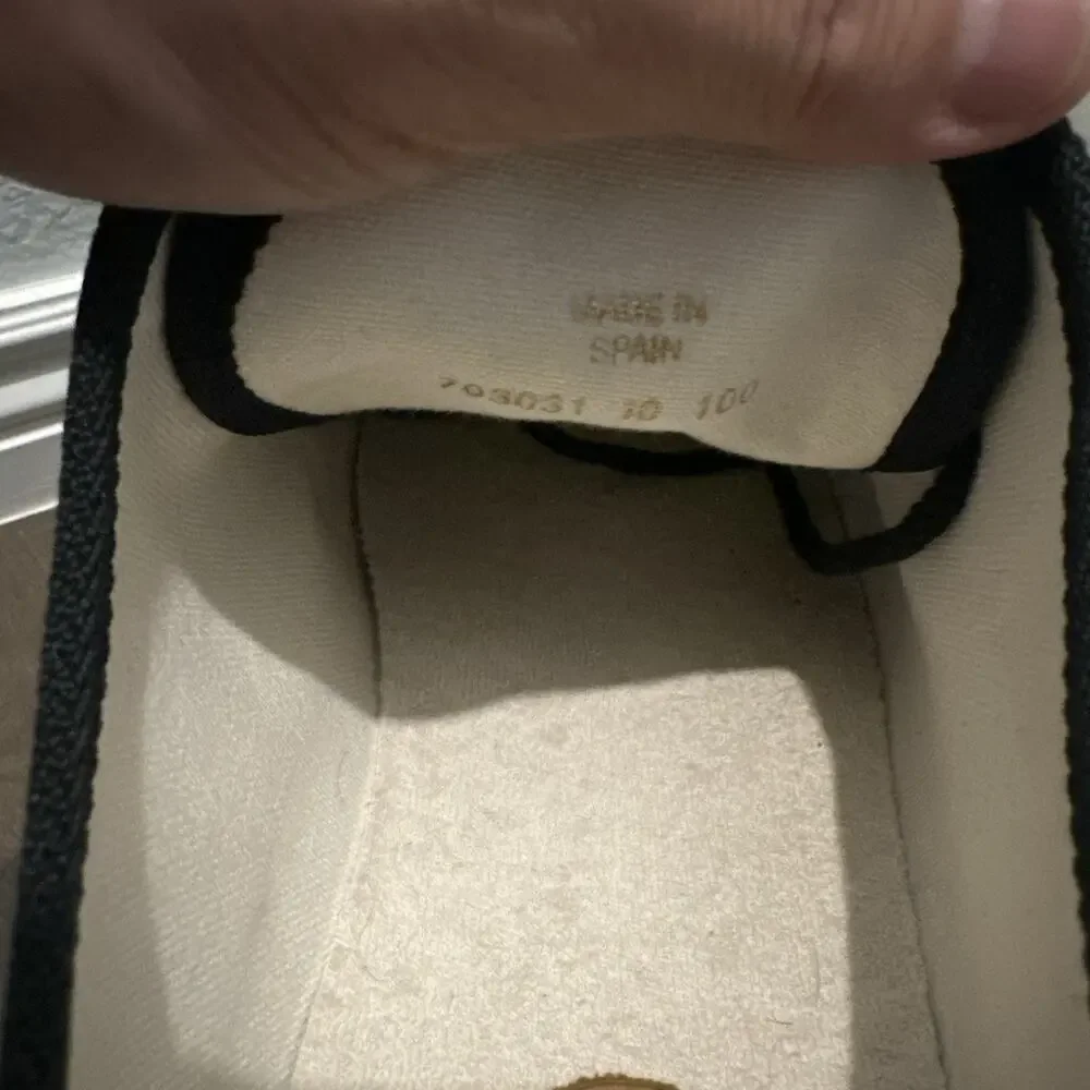 AUTHENTIC GUCCI MAXI GG LOW TOP MONOGRAM SNEAKERS 703031 GG 10 (fits USA SZ 11)